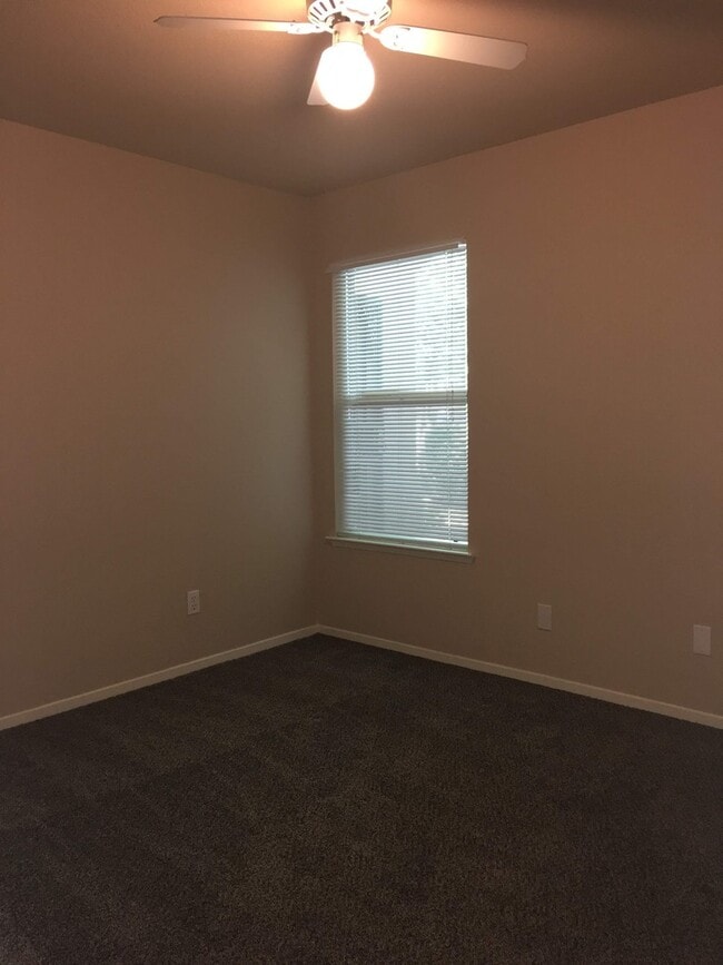 Building Photo - 4 bedroom with a nice floor plan, close to Figarden Elementary School. A spacious Granville home ...