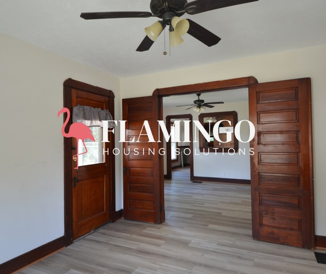 Building Photo - Charming 3-Bedroom Home for Rent in Dayton aka The Gem City!