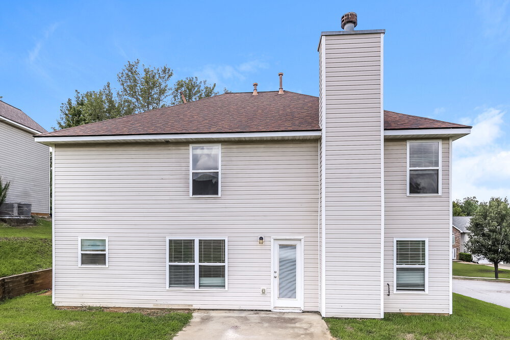 Building Photo - 3051 Berthas Overlook
