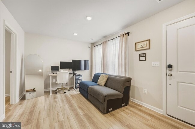 Building Photo - 51 Short Br Dr