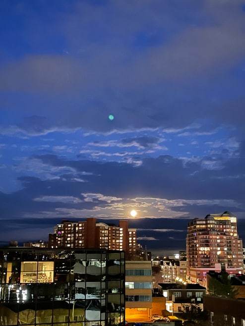 Building Photo - 700 Summer St