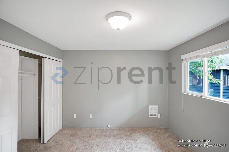 Building Photo - 5528 180th St SW