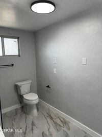 Building Photo - 10277 N Loop Dr