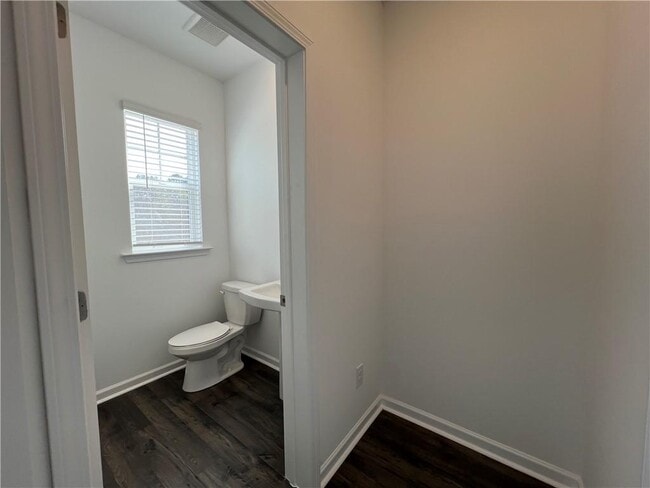 Building Photo - 3196 Eastham Run Dr