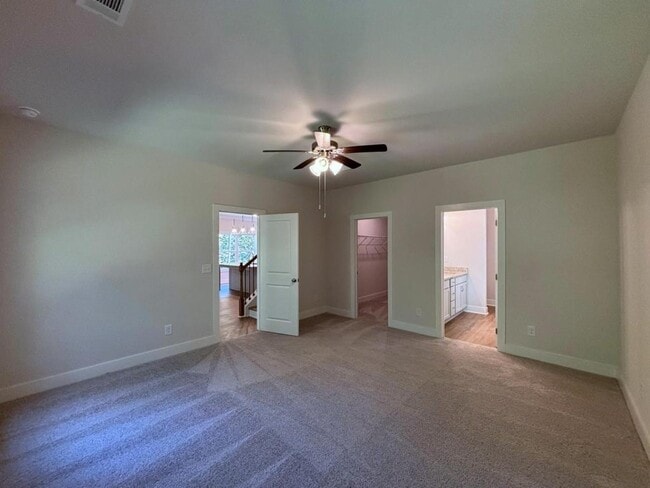 Building Photo - 4421 Whitetail Path Cove