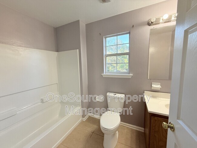 Building Photo - 1636 Martin Luther King Blvd