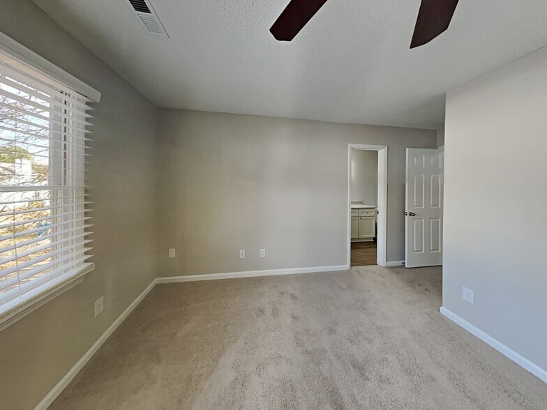 Building Photo - 3617 Abercromby Dr