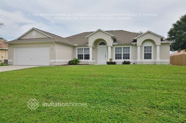 Building Photo - 4273 SW McClellen St
