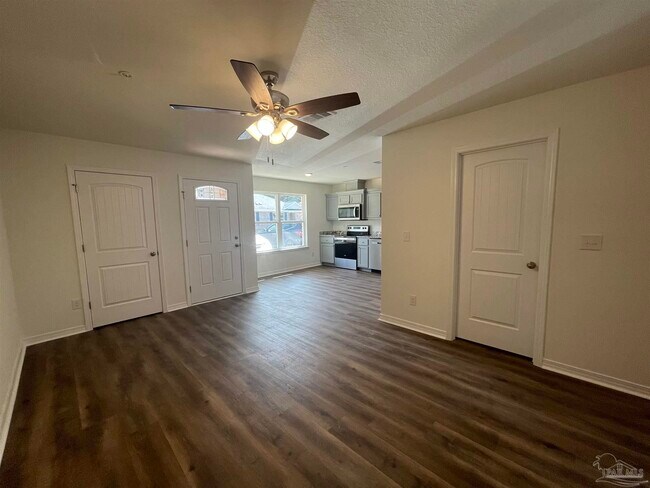 Building Photo - 6822 Whitney Polk Ct