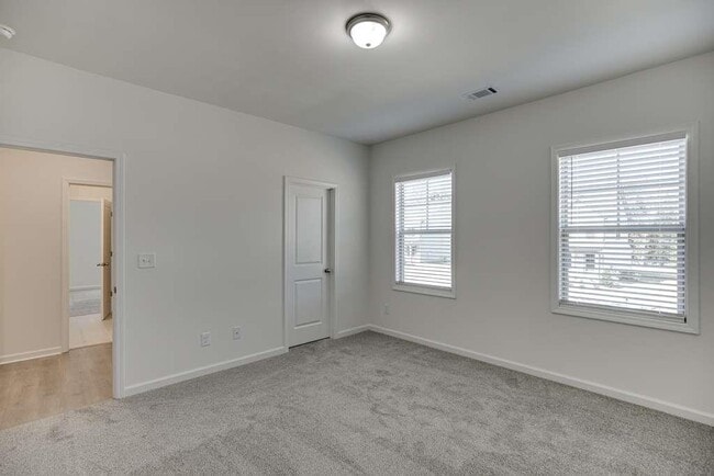 Building Photo - 230 Blue Dragon Dr