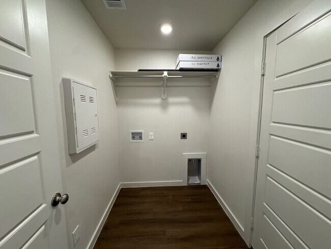 Building Photo - Brand New 3-bedroom 2-bath Home in Burgamy Park!