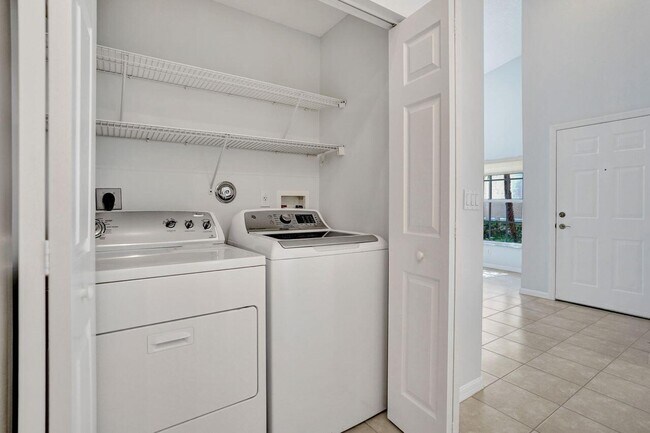 Building Photo - 5069 Toscana Trail