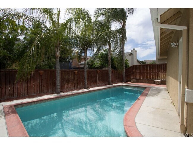 Building Photo - 3573 Cougar Canyon Rd