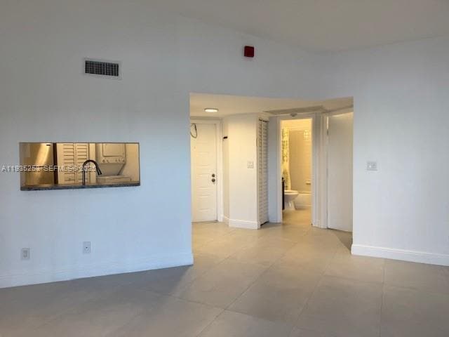 Building Photo - 1280 S Franklin Ave