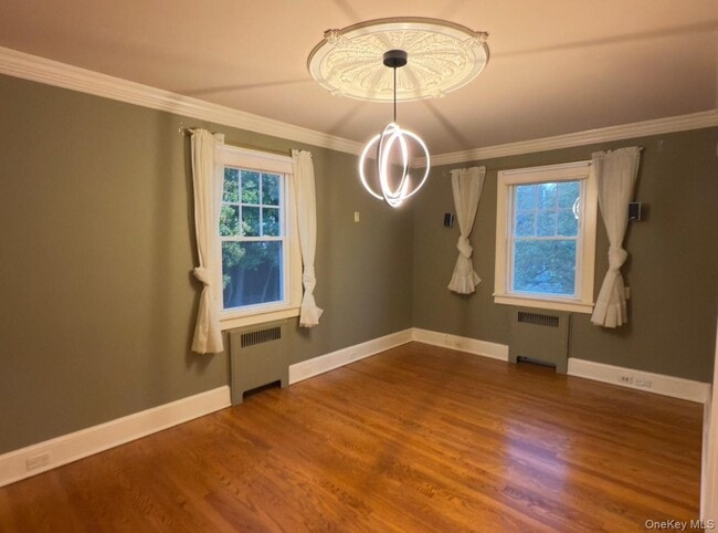 Building Photo - 21 Richman Ave