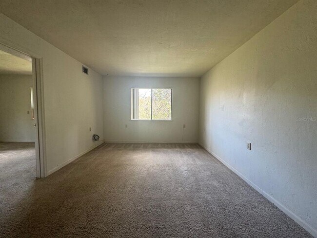 Building Photo - 155 SW 265 Terrace