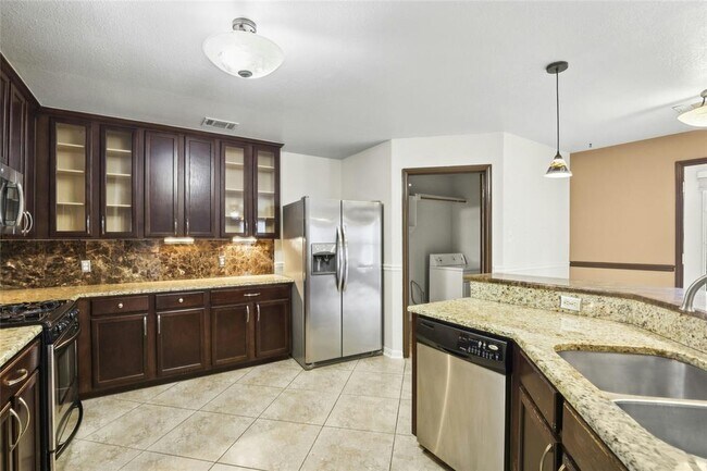 Building Photo - 1705 Gaylord Dr
