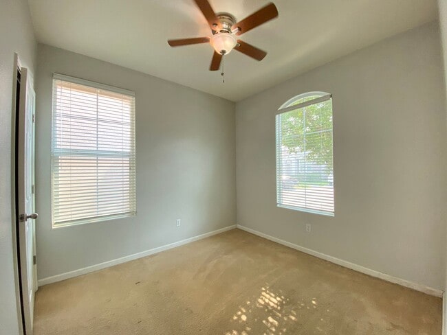 Building Photo - Coming Soon - Natomas 2/2 at Riverdale Nor...