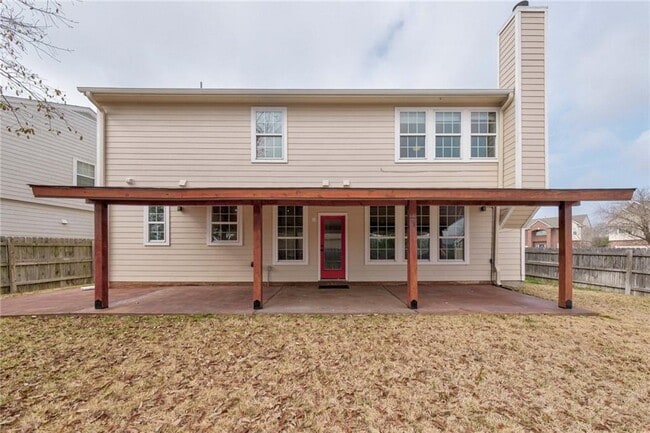 Building Photo - 1136 Beechwood Dr