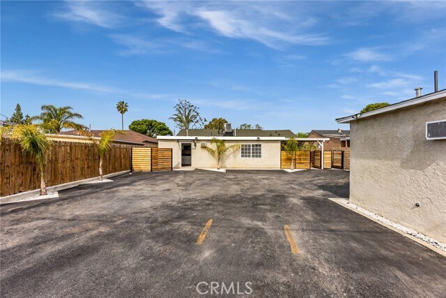 Building Photo - 12008 Roscoe Blvd