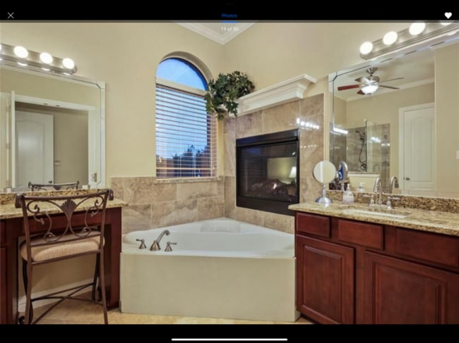 Building Photo - 13609 Fall Harvest Dr