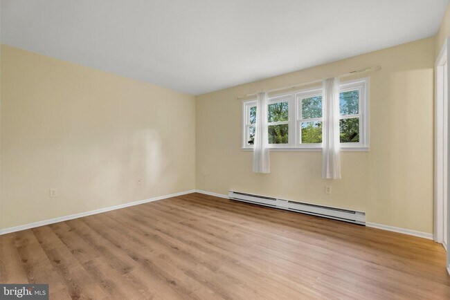 Building Photo - 13242 Kurtz Rd