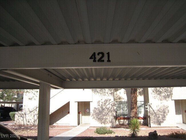 Building Photo - 509 Indian Bluff St