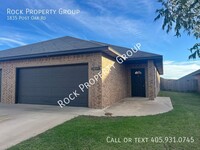 Building Photo - 3 Bedroom Duplex in El Reno in Settlers Cr...