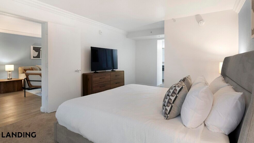 Building Photo - 2851 Maingate Village Cir