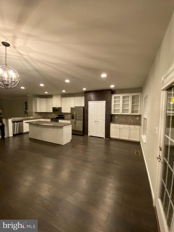 Building Photo - 129 Hornbeam Dr