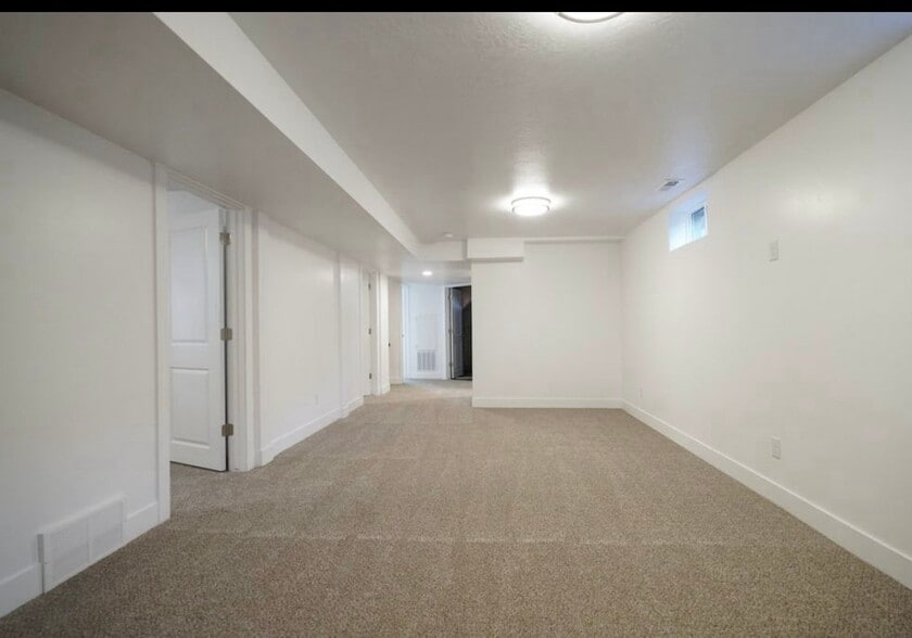 Building Photo - 2888 S 8650 W