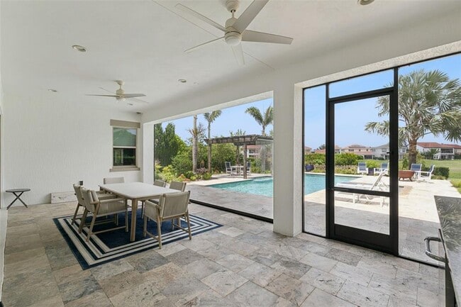 Building Photo - 10840 Mobberley Cir