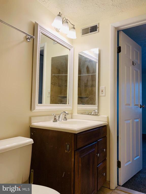 Building Photo - 12508 Cross Ridge Way