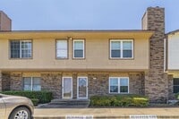 Building Photo - 929 Vedral Pl