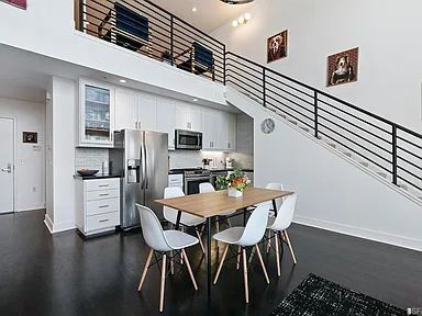 Building Photo - "Spacious 1-Bedroom Sanctuary in Vibrant San Francisco – 949 Sq Ft of Comfort & Style!"
