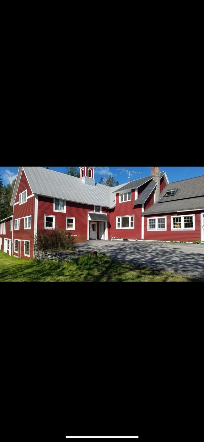 Building Photo - Vermont Farmhouse