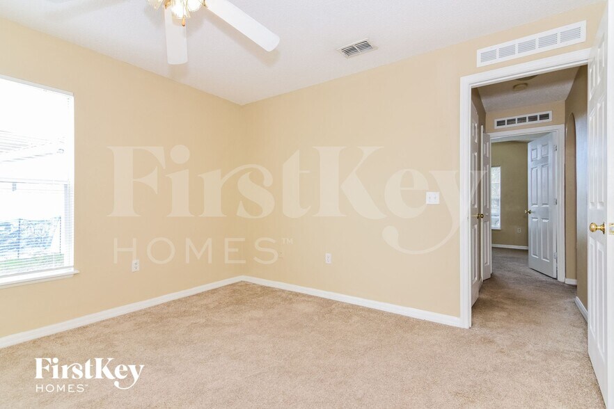 Building Photo - 3634 Queens Cove Blvd