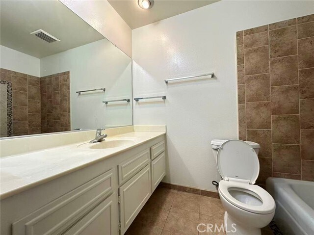 Building Photo - 877 Golden Prados Dr