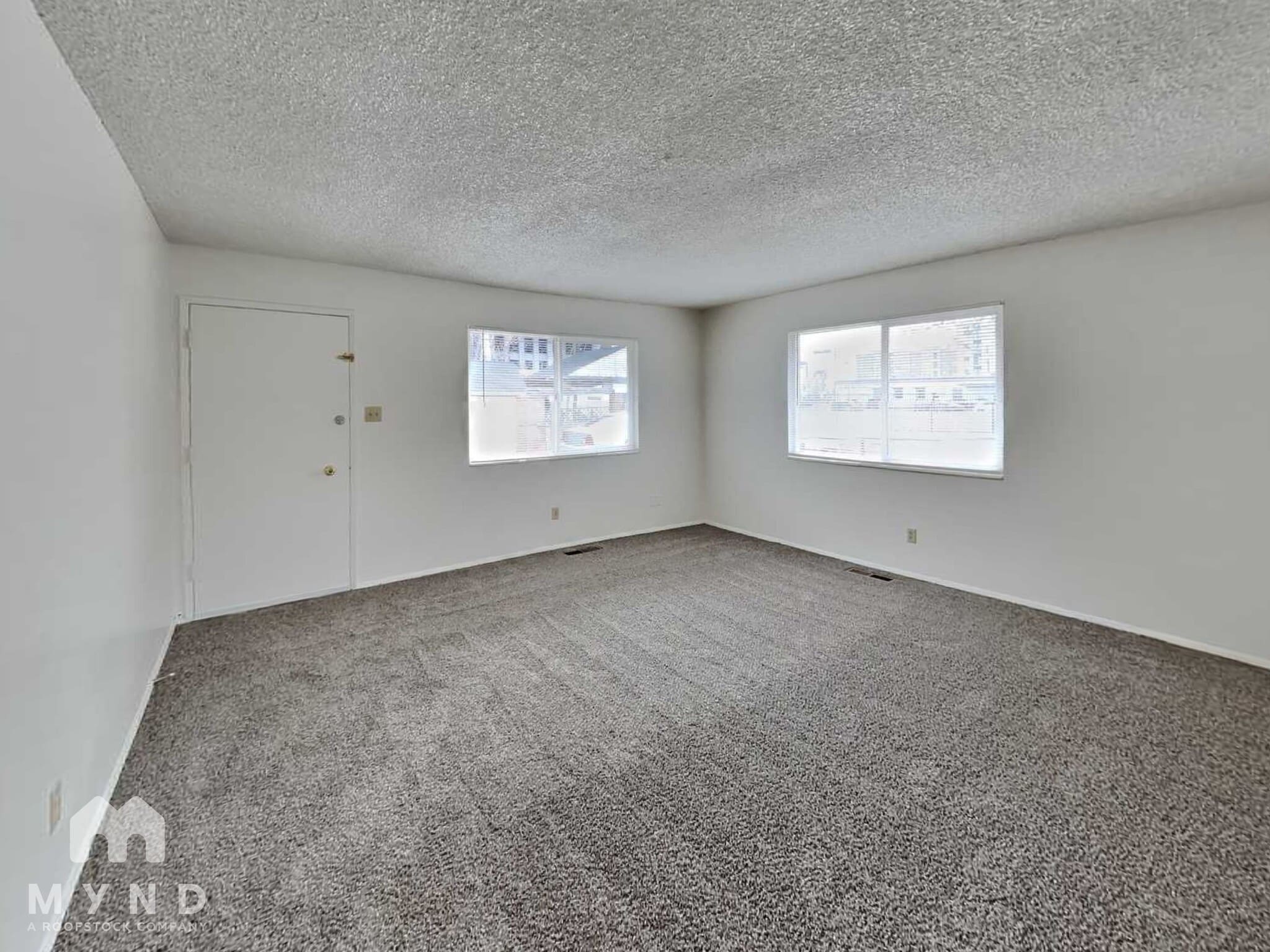 Building Photo - 333 9th St