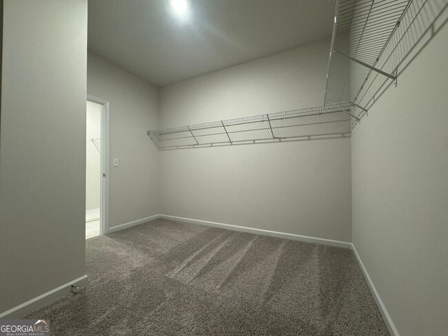 Building Photo - 202 Sycamore Ln