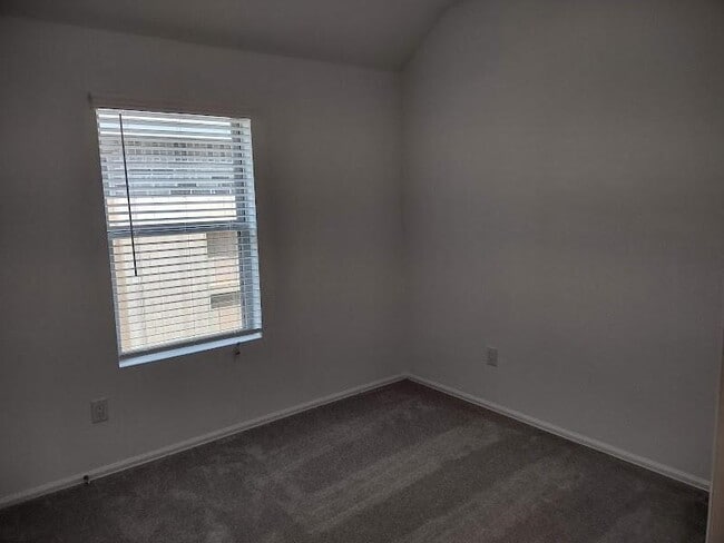 Building Photo - 1420 Cantabria Ct