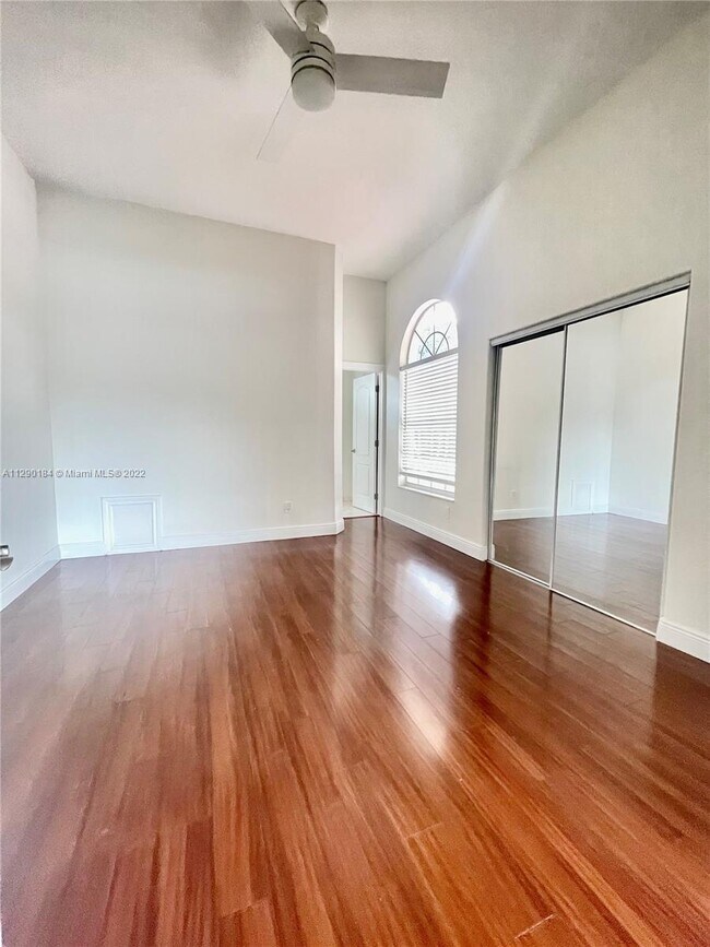 Building Photo - 3635 Park Ct