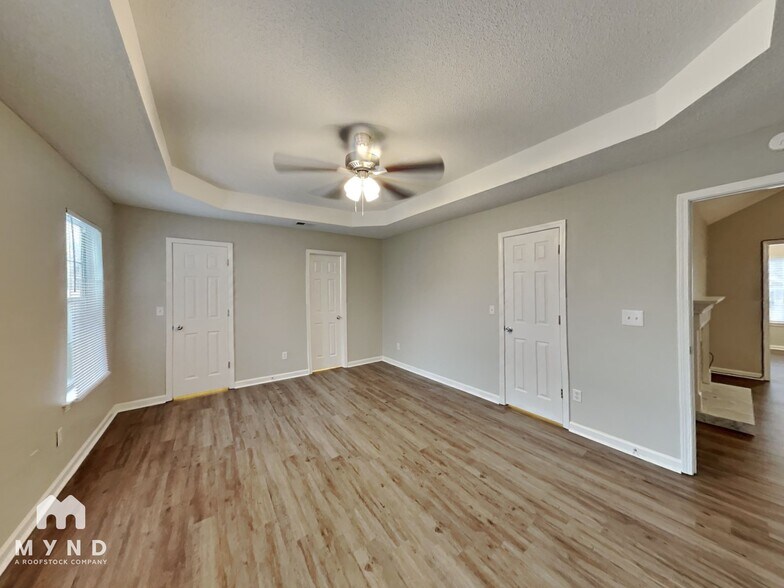 Building Photo - 169 Park Pl Ln