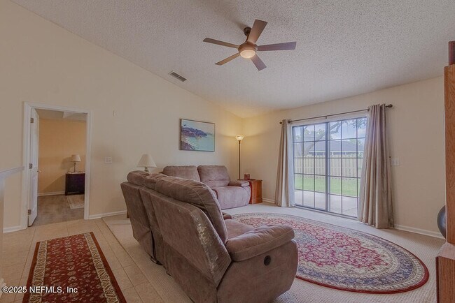 Building Photo - 4393 Pebble Brook Dr