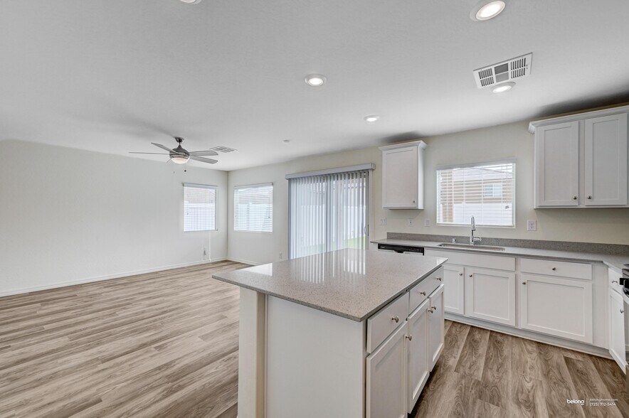 Building Photo - 6239 Blood Lily Ave