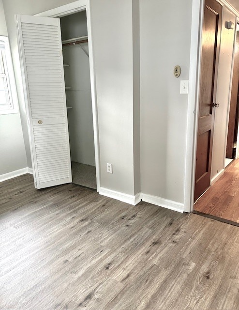 Building Photo - 302 Kelly Ct