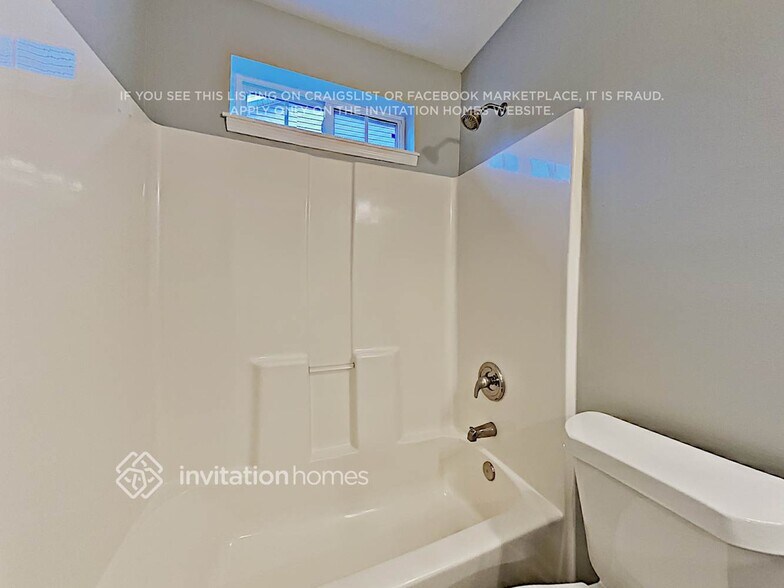 Building Photo - 1911 Decatur Ct