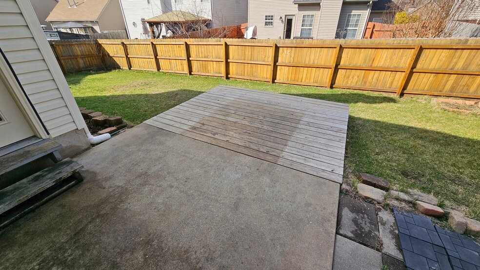 Patio & Deck - 5411 Skeffington Way