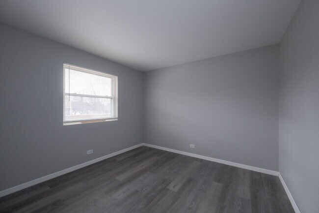 Building Photo - 15311-02 Kilpatrick-