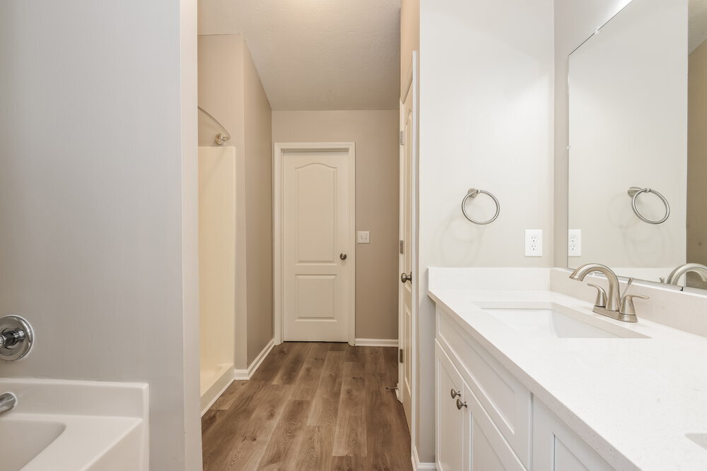 Building Photo - 412 Redwood Trail